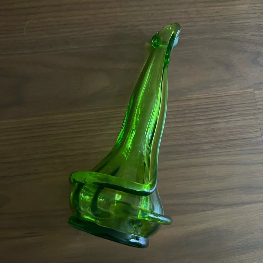 Unique Vintage Vintage Kanawha Green Optical Swung Vase With Spiral Rope Detai